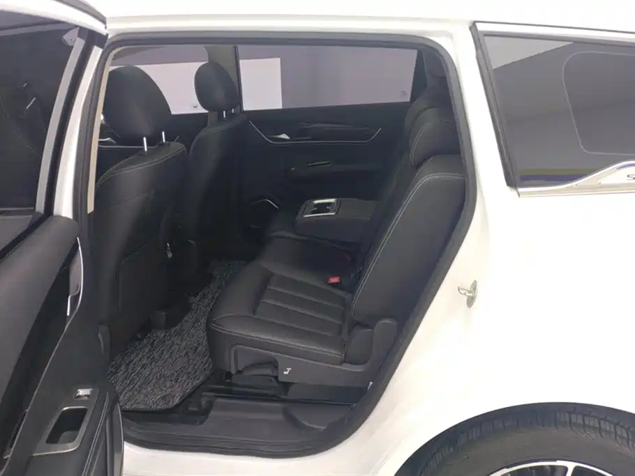 BYD Song MAX 2018 2017 1.5T Auto Smart Connect Premium 7-seater