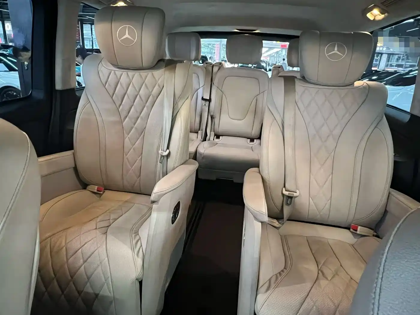 Mercedes-Benz Vito 2016 2.0T Elite Edition фото 13