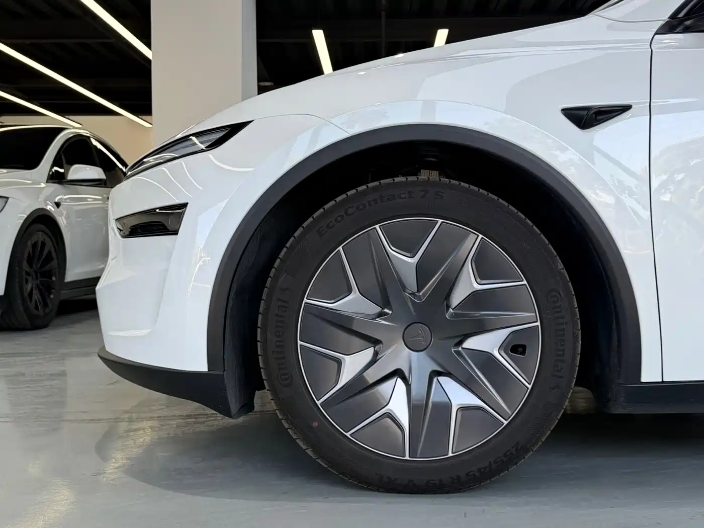 Tesla Model Y L 2026 2025 Facelift Long Range AWD