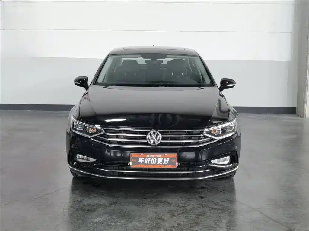 Volkswagen Magotan 2020 330TSI DSG Leading фото 3