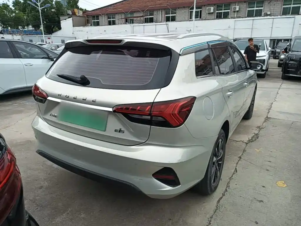 Roewe Ei5 2022 2021 500 Heartfelt Edition