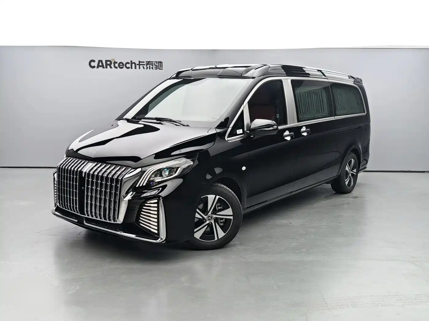 Mercedes-Benz Vito 2024 2.0T Business 7-Seater