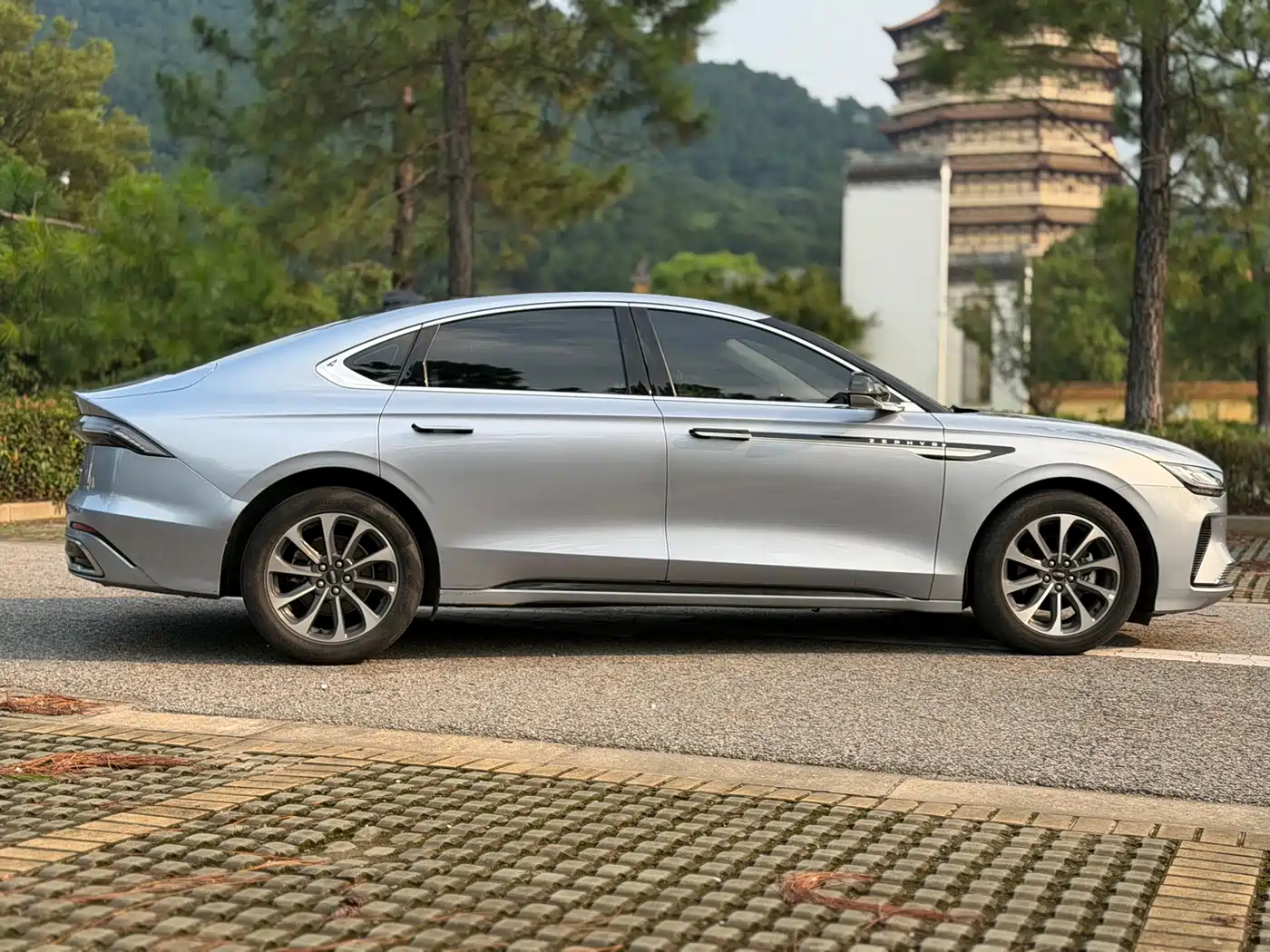 Lincoln Z 2023 2022 Model iEnjoy Premium Edition