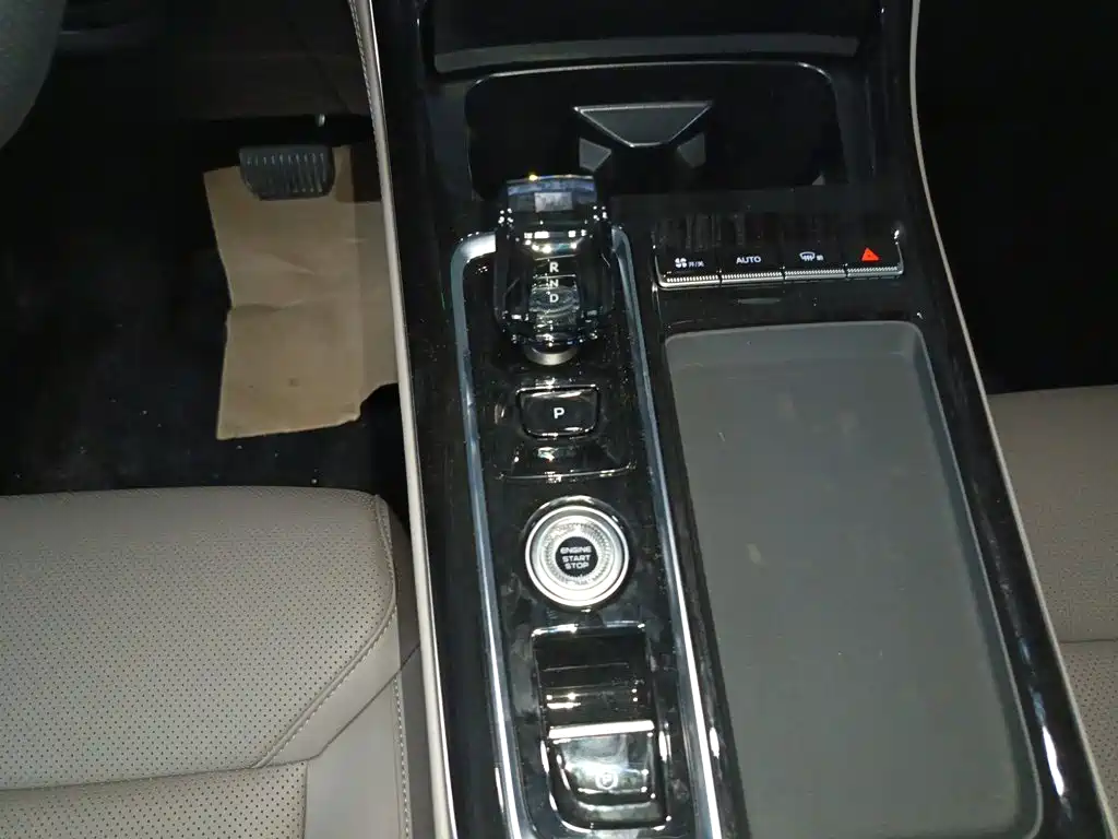 Geely Boyue L 2026 2025 4th Generation 1.5TD DCT Journey Start