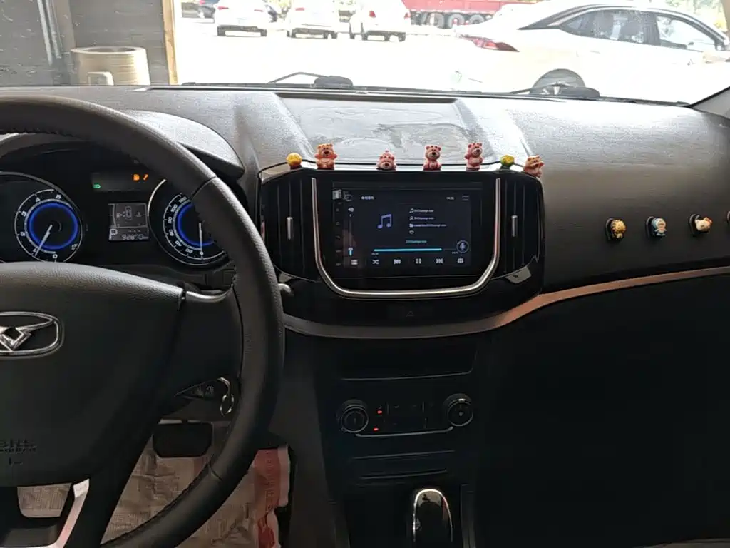 Cowin Kaiyi E3 2019 2018 1.5L Automatic Luxury