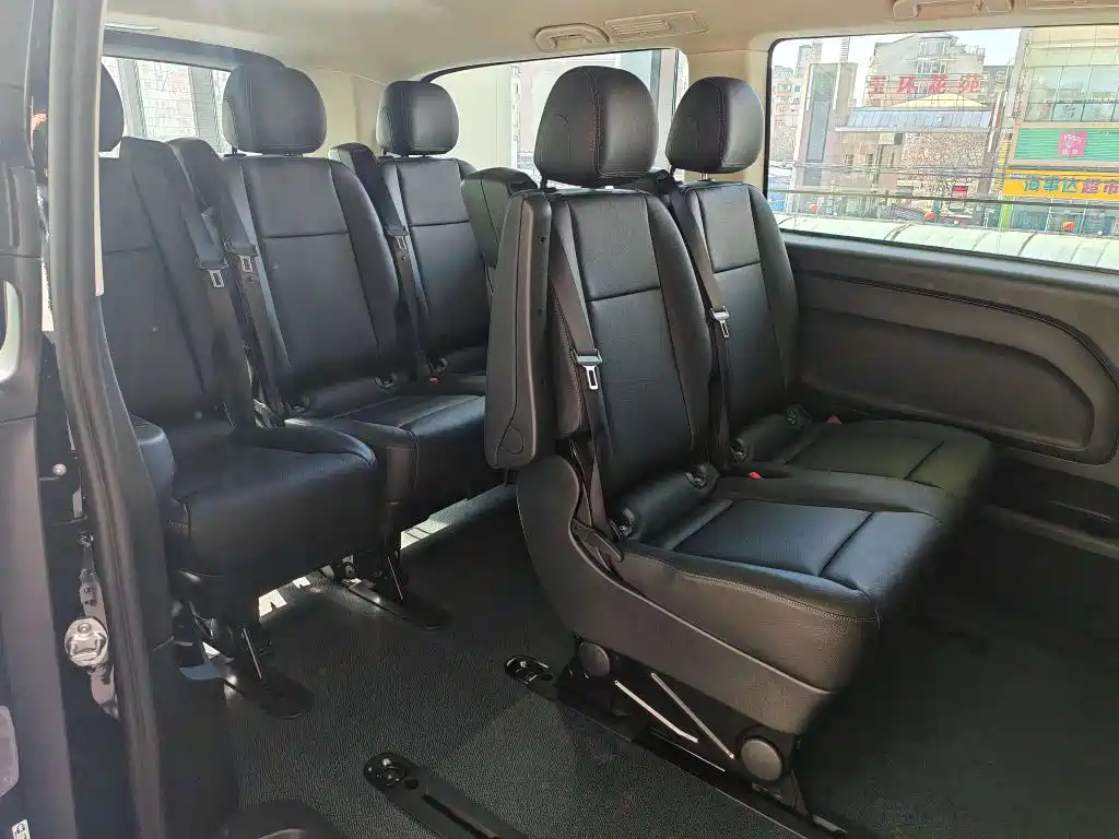 Mercedes-Benz Vito 2024 2.0T Elite Edition 7-Seater фото 10