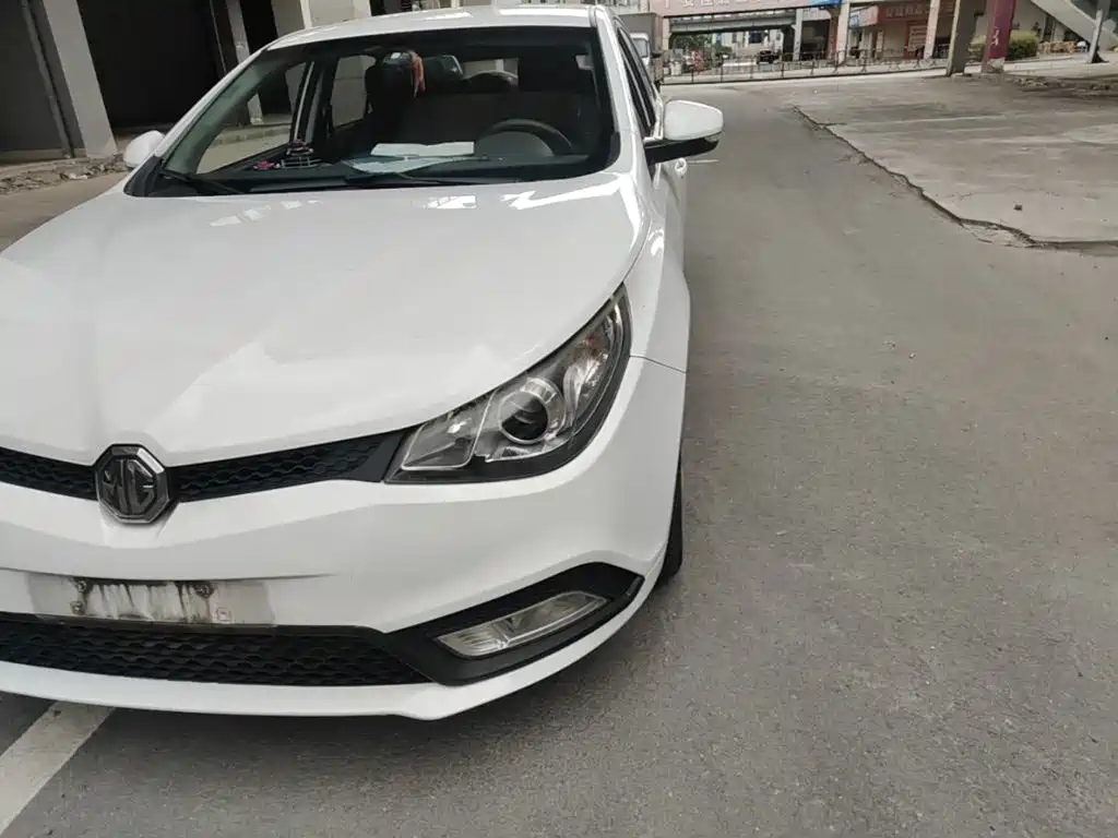 Фото 24 - MG MG5
