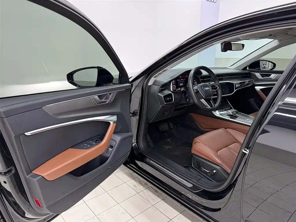 Audi A6L 2024 45 TFSI Premium Elegance фото 10