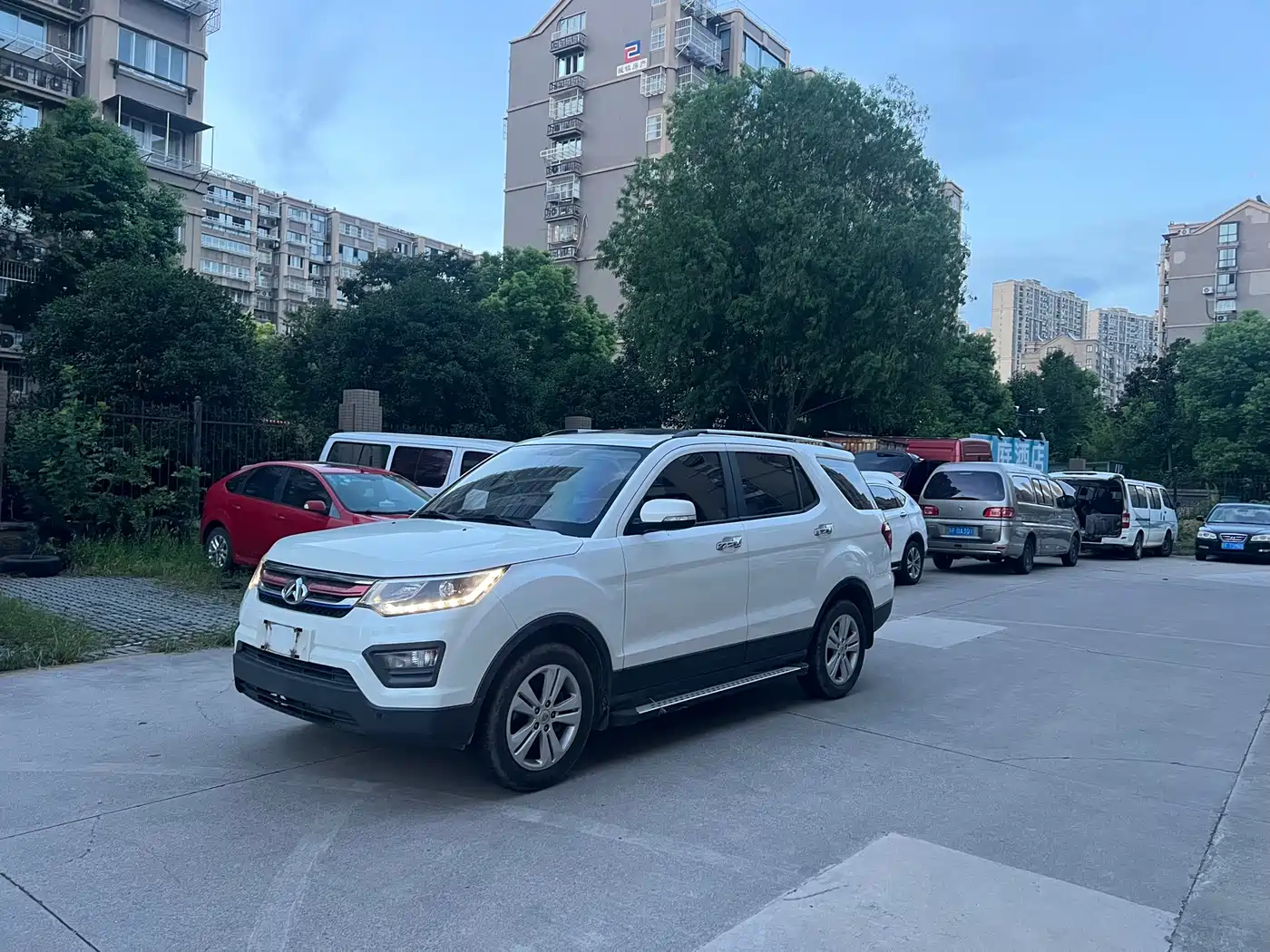 Changan Oshan Changan Oushang CX70 2016 2016 1.6L Manual Luxury