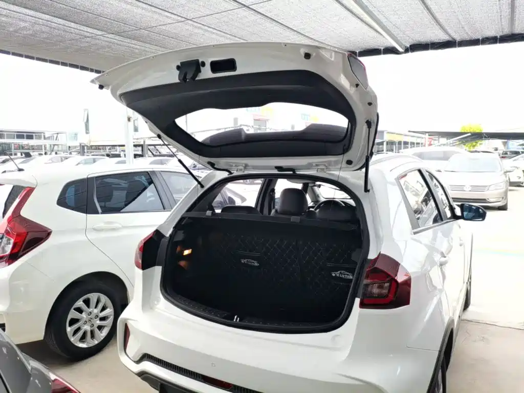 Geely Vision X3 2022 2021 PRO 1.5L CVT Premium