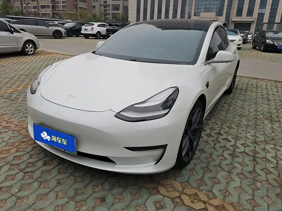 Фото 1 - Tesla Model 3 (Import)