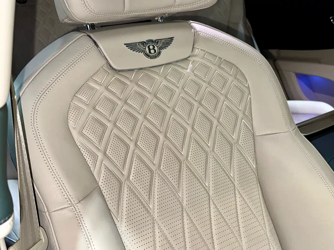 Bentley Flying Spur 2024 2021 4.0T V8 Standard Version