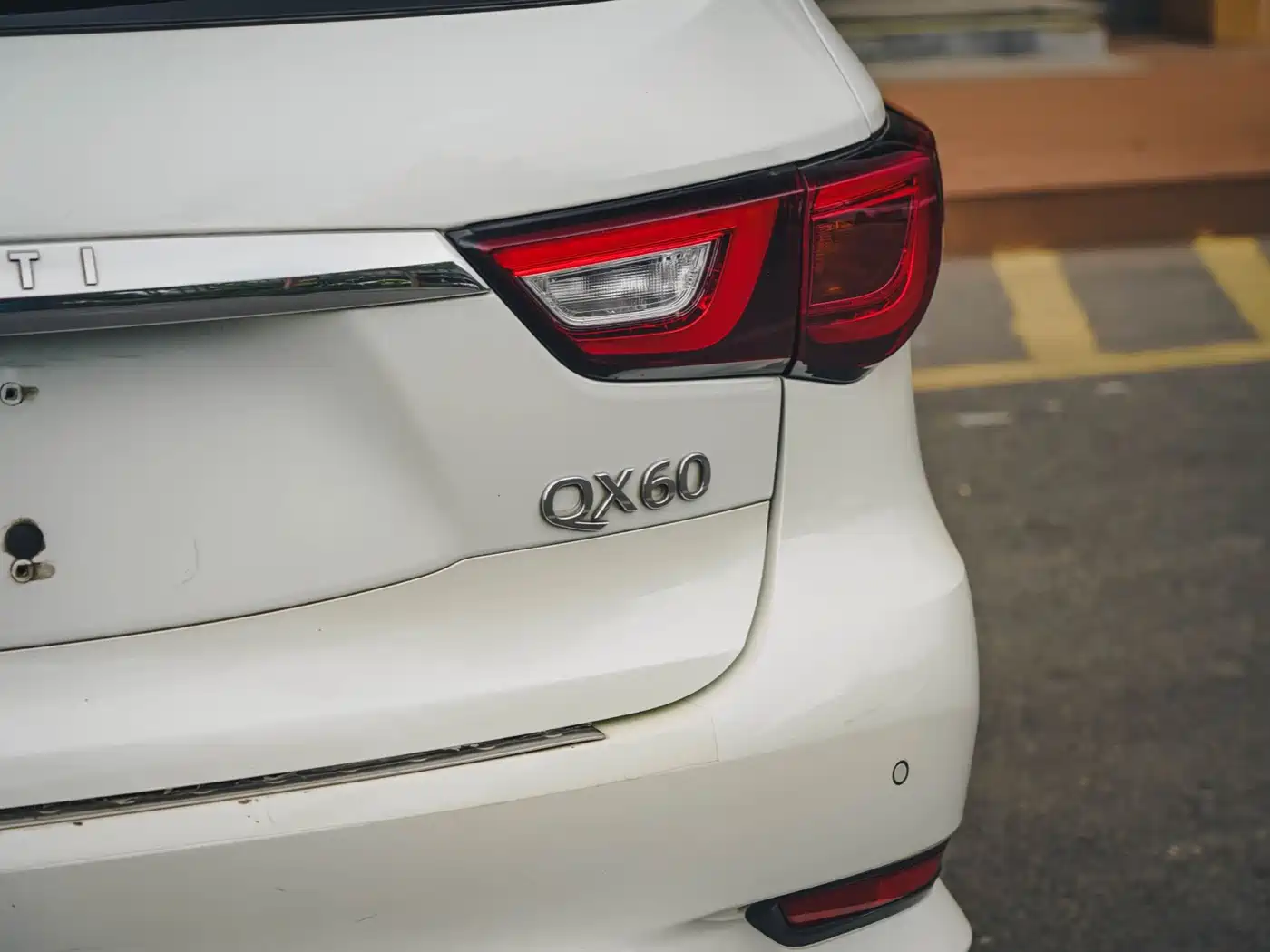 Infiniti QX60 (Import) 2017 2016 2.5 S/C Hybrid 2WD Excellence (China V)