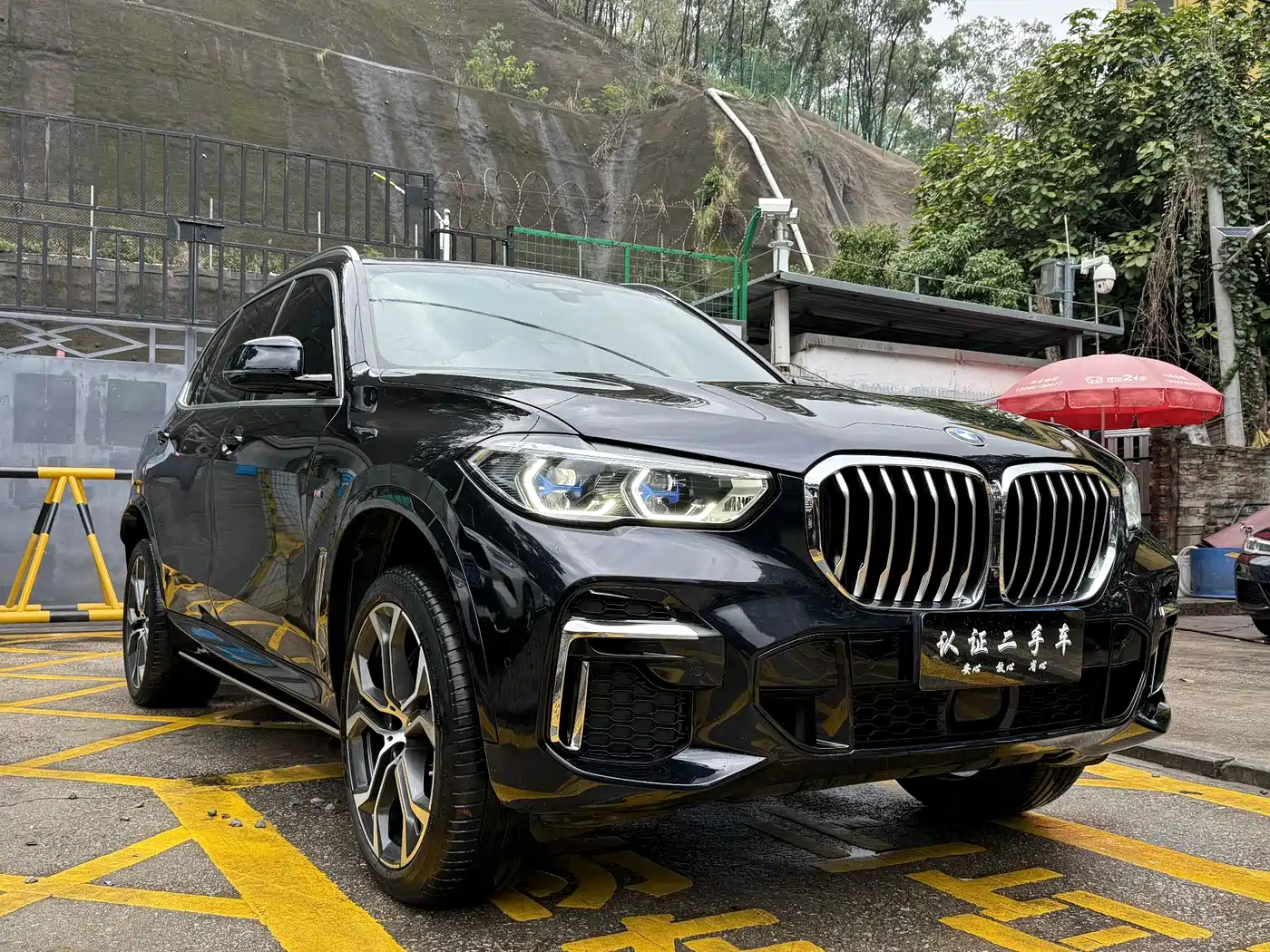 BMW X5 2022 xDrive 40Li Premium M Sport Package фото 3