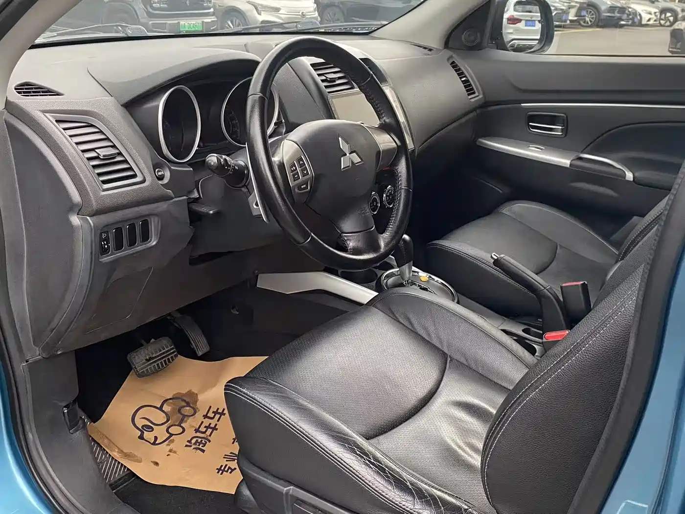 Mitsubishi ASX 2013 2.0L CVT 2WD Luxury фото 11