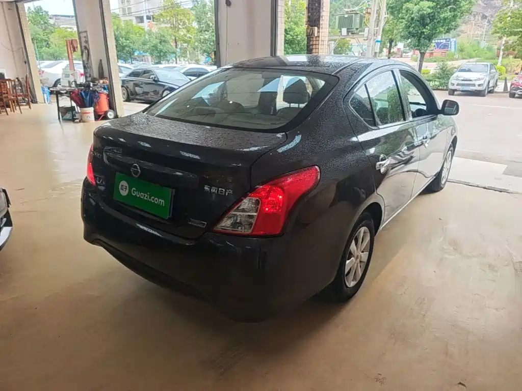 Nissan Sunny 2017 2016 1.5XE CVT Leading Edition
