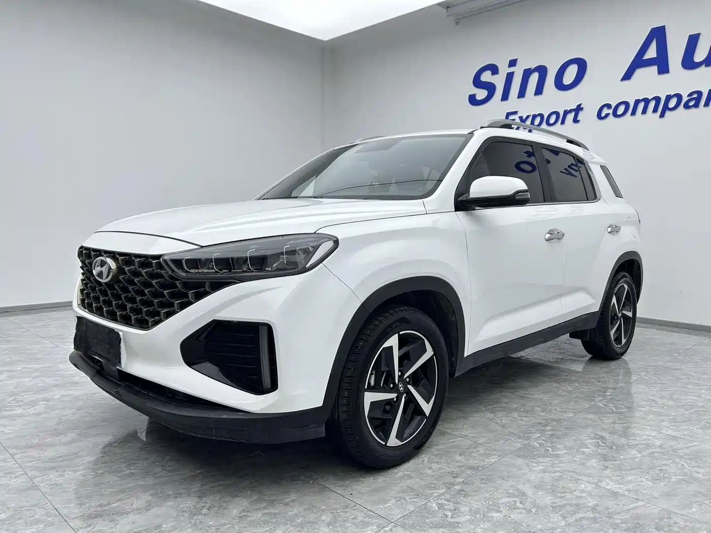 Hyundai Beijing Hyundai ix35 2021 — пригон из Китая