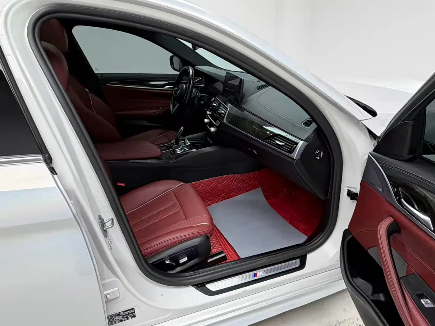 BMW 5 Series 2022 Facelift 525Li M Sport Package фото 12