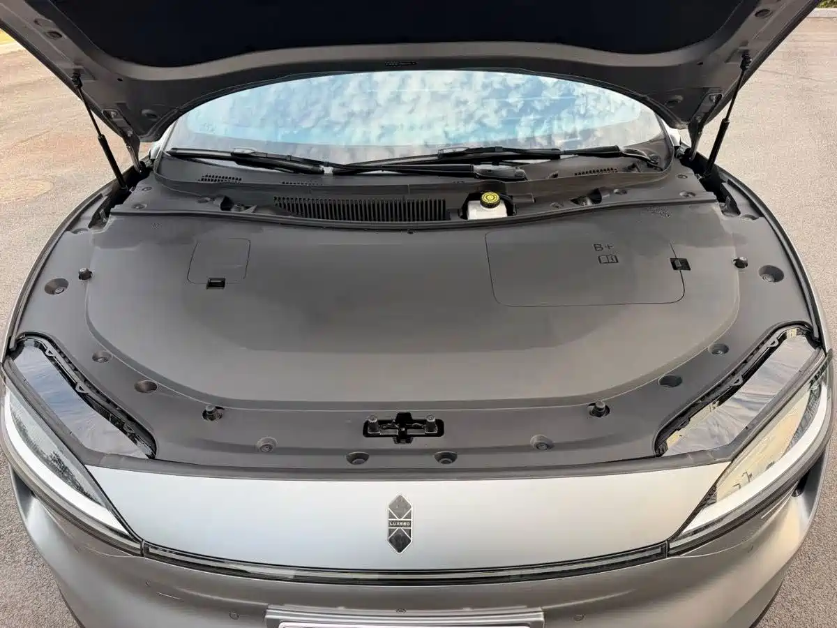 Zhijie S7 2024 2024 Max+ RWD Ultra Range Smart Drive