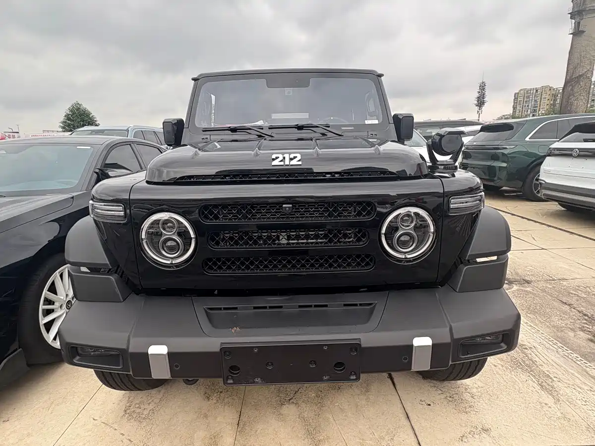 212 T01 2026 2025 2.0T Diesel Version