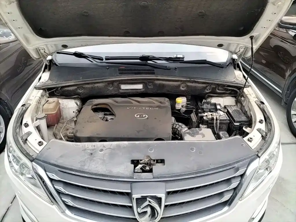 Baojun 560 2016 2016 1.8L iAMT Luxury