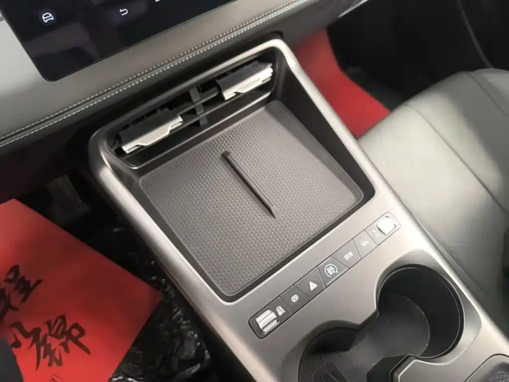 Photo 14 - BYD Qin PLUS