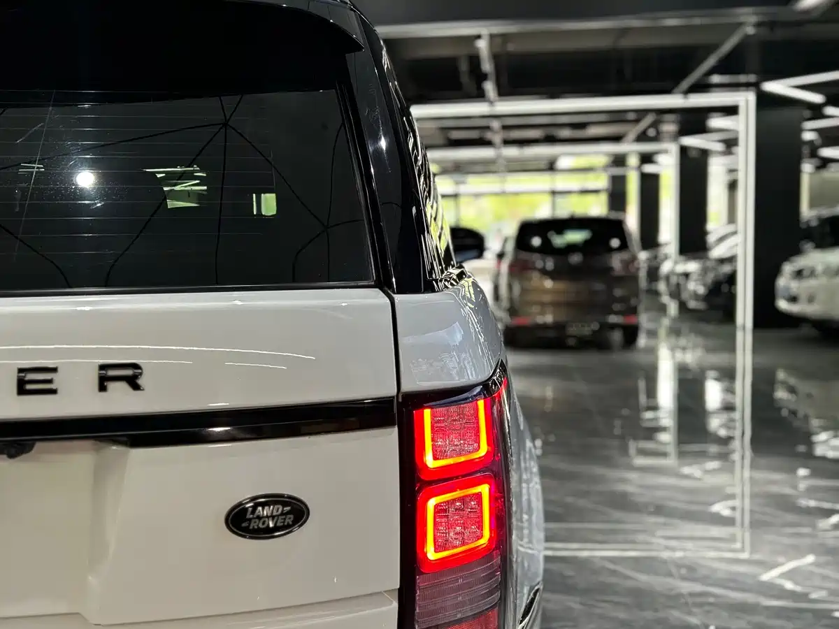Land Rover Range Rover 2017 3.0 SC V6 Vogue фото 38