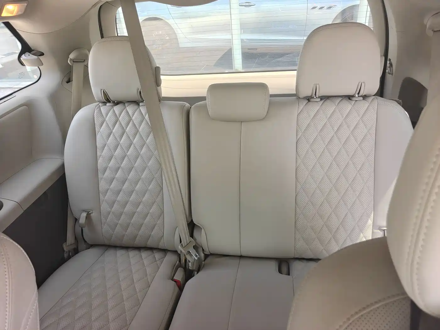 Toyota Sienna 2015 2015 3.5L 2WD LE