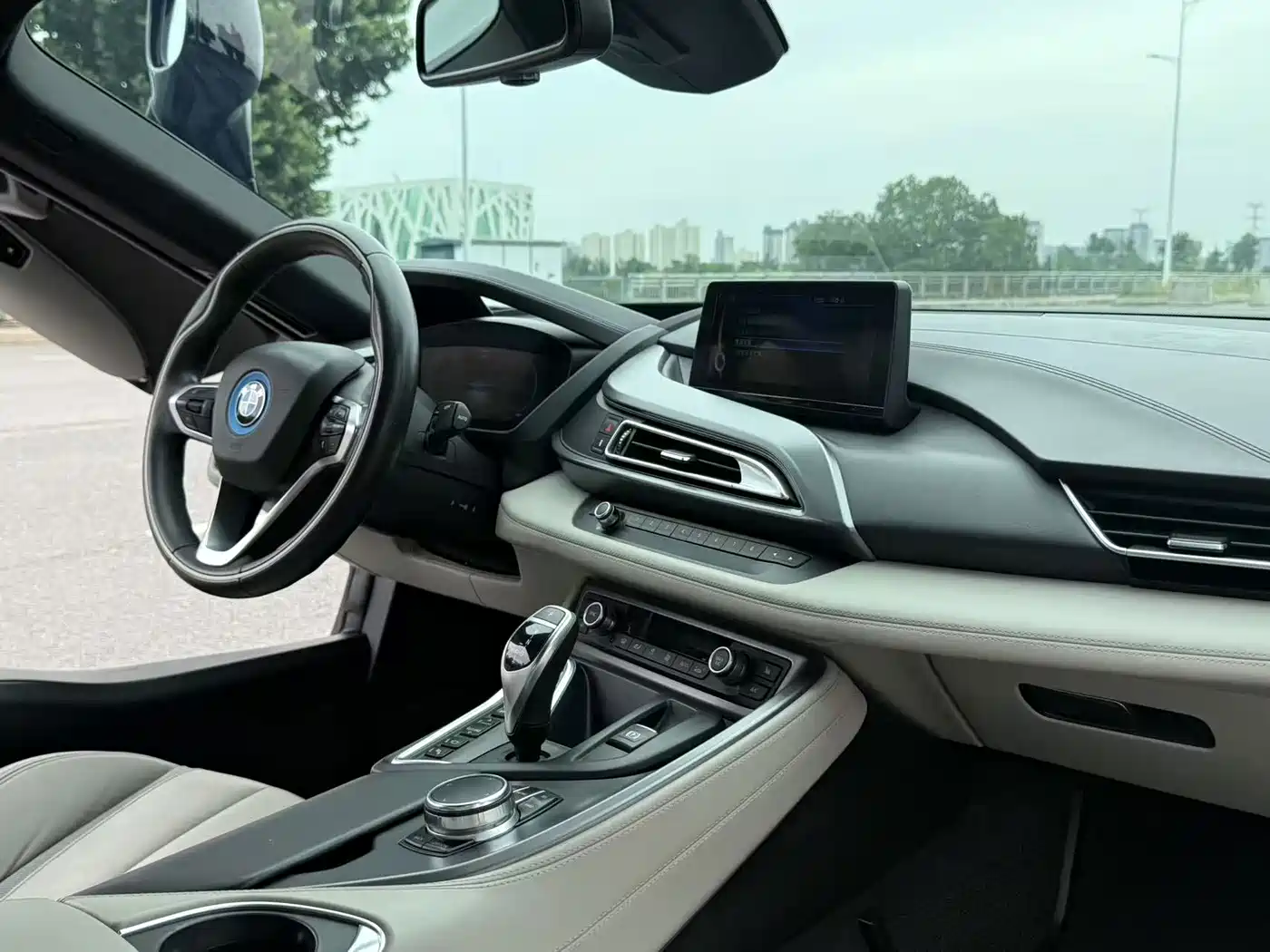BMW i8 2018 2014 Standard