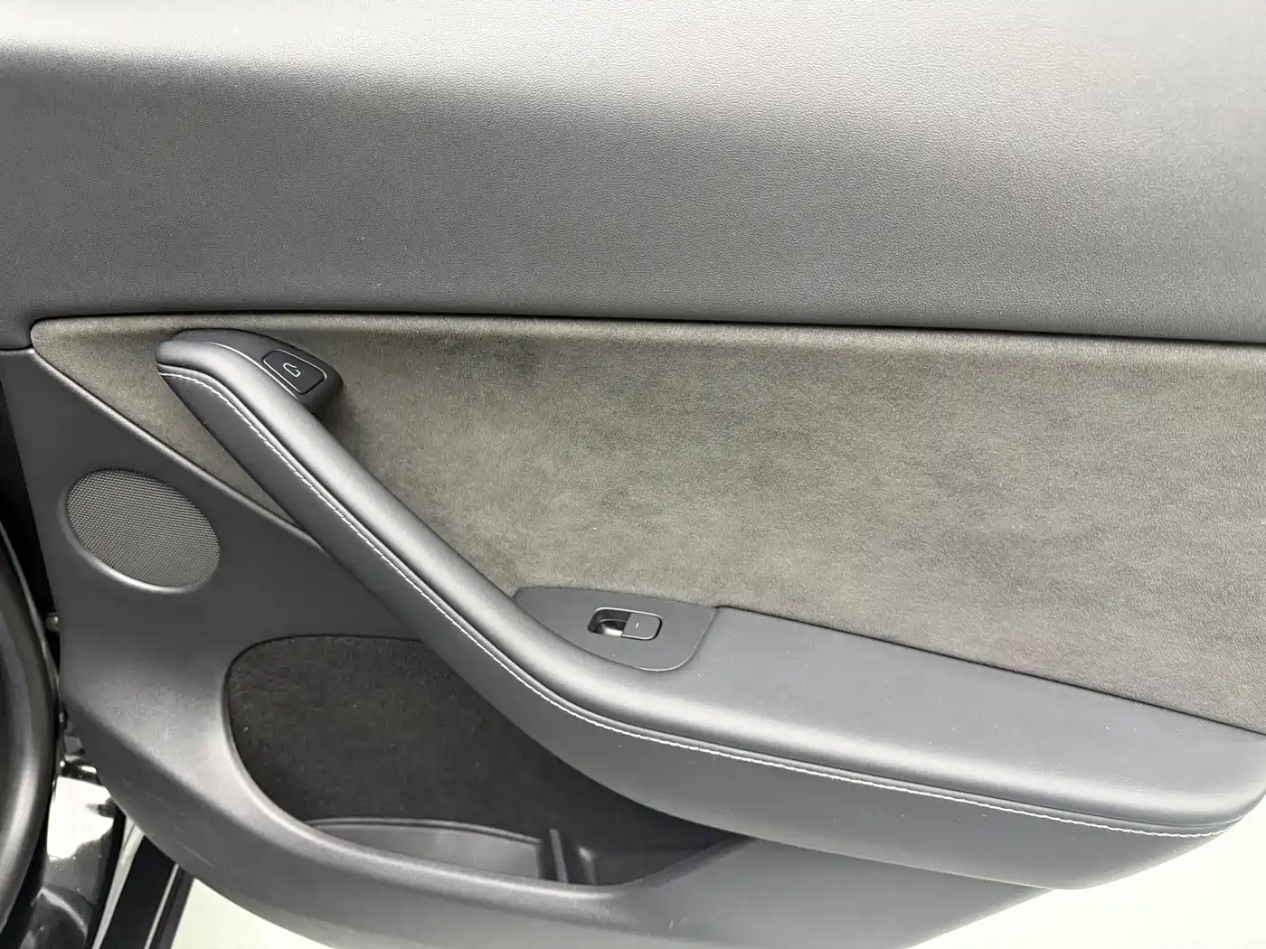 Фото 13 - Tesla Model Y