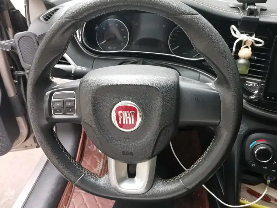 Fiat Viaggio 2017 2015 1.4T Auto Sport Edition