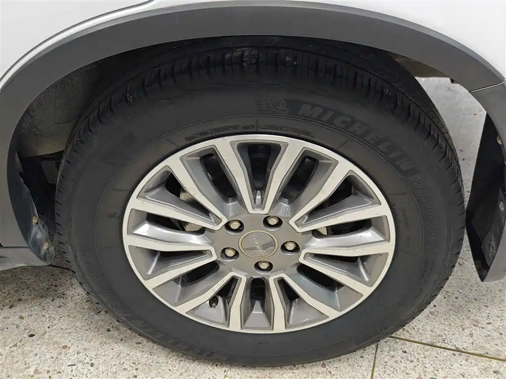 Haval H6 2015 Sport 1.5T Automatic 2WD Luxury фото 27