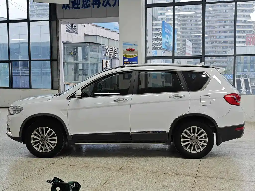 Haval H6 2015 Sport 1.5T Automatic 2WD Luxury фото 3