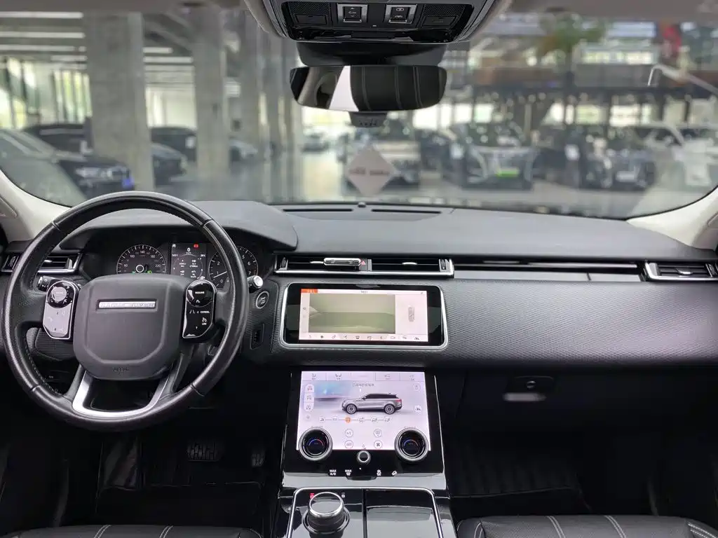Фото 20 - Land Rover Range Rover Velar