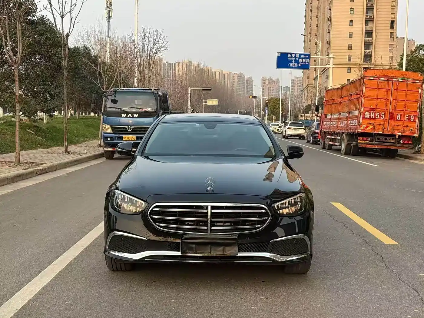 MERCEDES-BENZ E CLASS