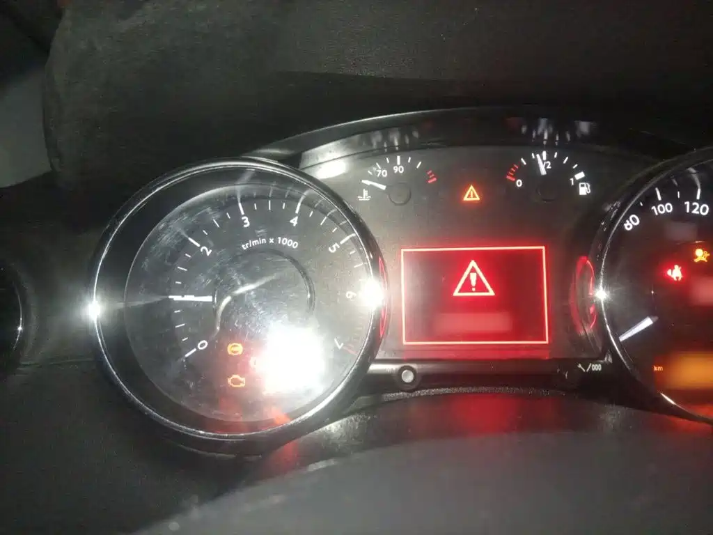 Peugeot 3008 2017 2016 2.0L Automatic Classic Edition