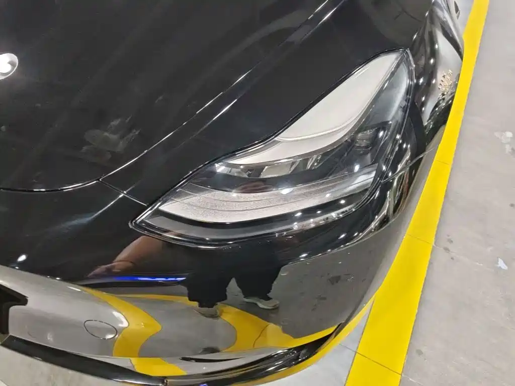 Фото 24 - Tesla Model Y