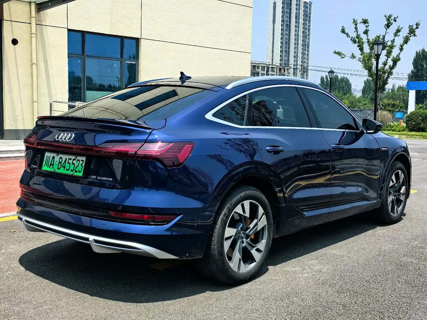 Audi e-tron (Import) 2021 2021 Sportback 55 quattro Luxury
