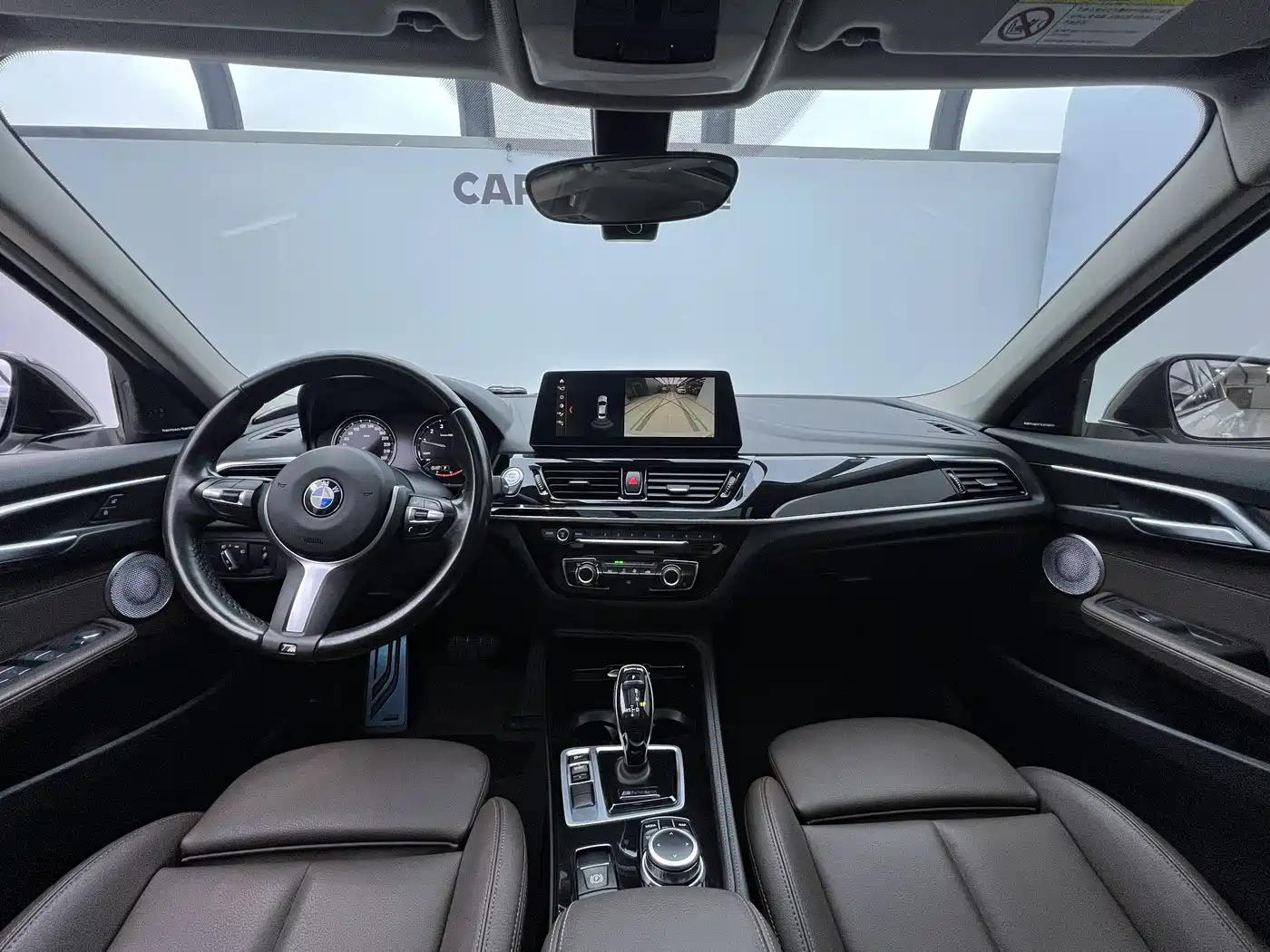 BMW 1 Series 2021 120i M Sport Shadow Edition фото 23