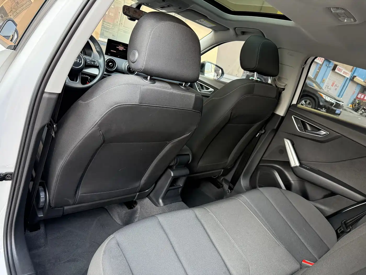 Audi Q2L 2020 35 TFSI Progressive Dynamic Model фото 12