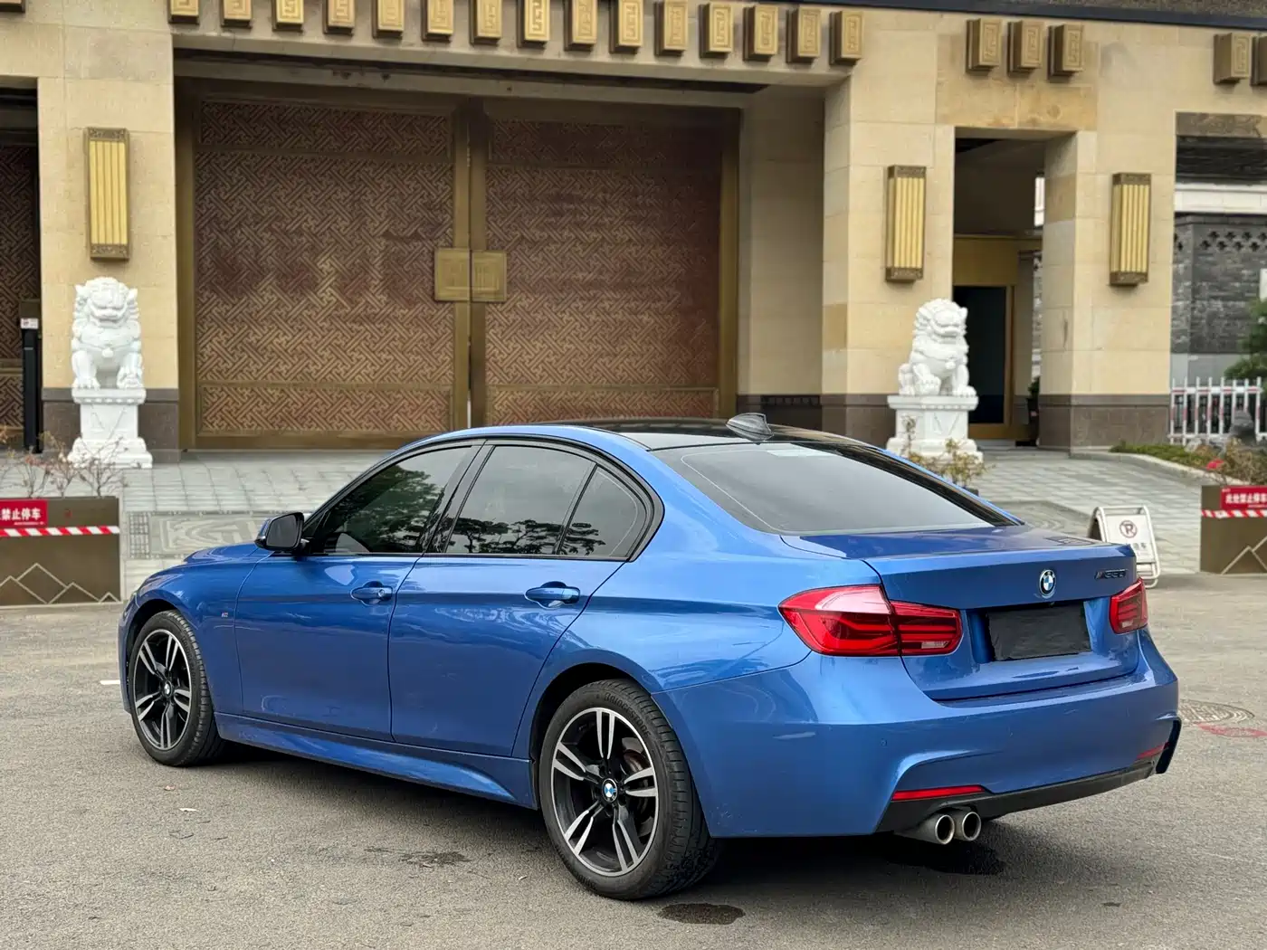 BMW 3 Series 2018 320i M Sport Package фото 17