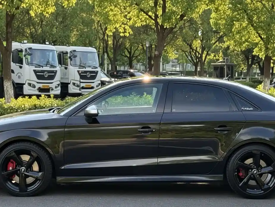 Audi S3 2018 2017 Facelift S3 2.0T Limousine