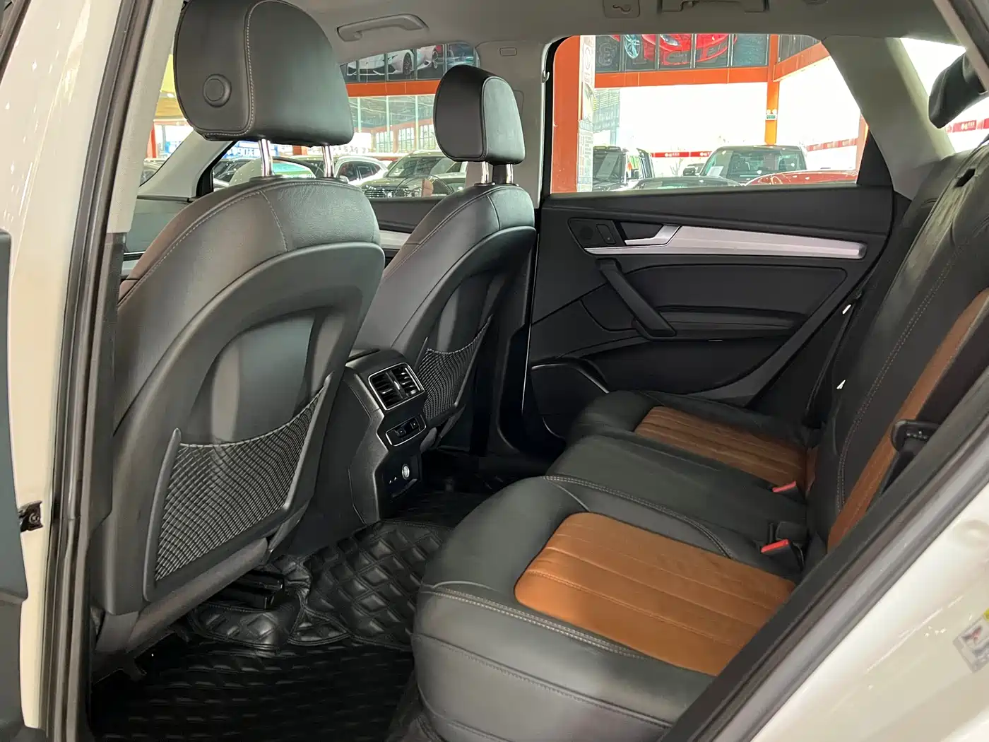 Audi Q5L 2020 40 TFSI Prestige Fashion фото 8