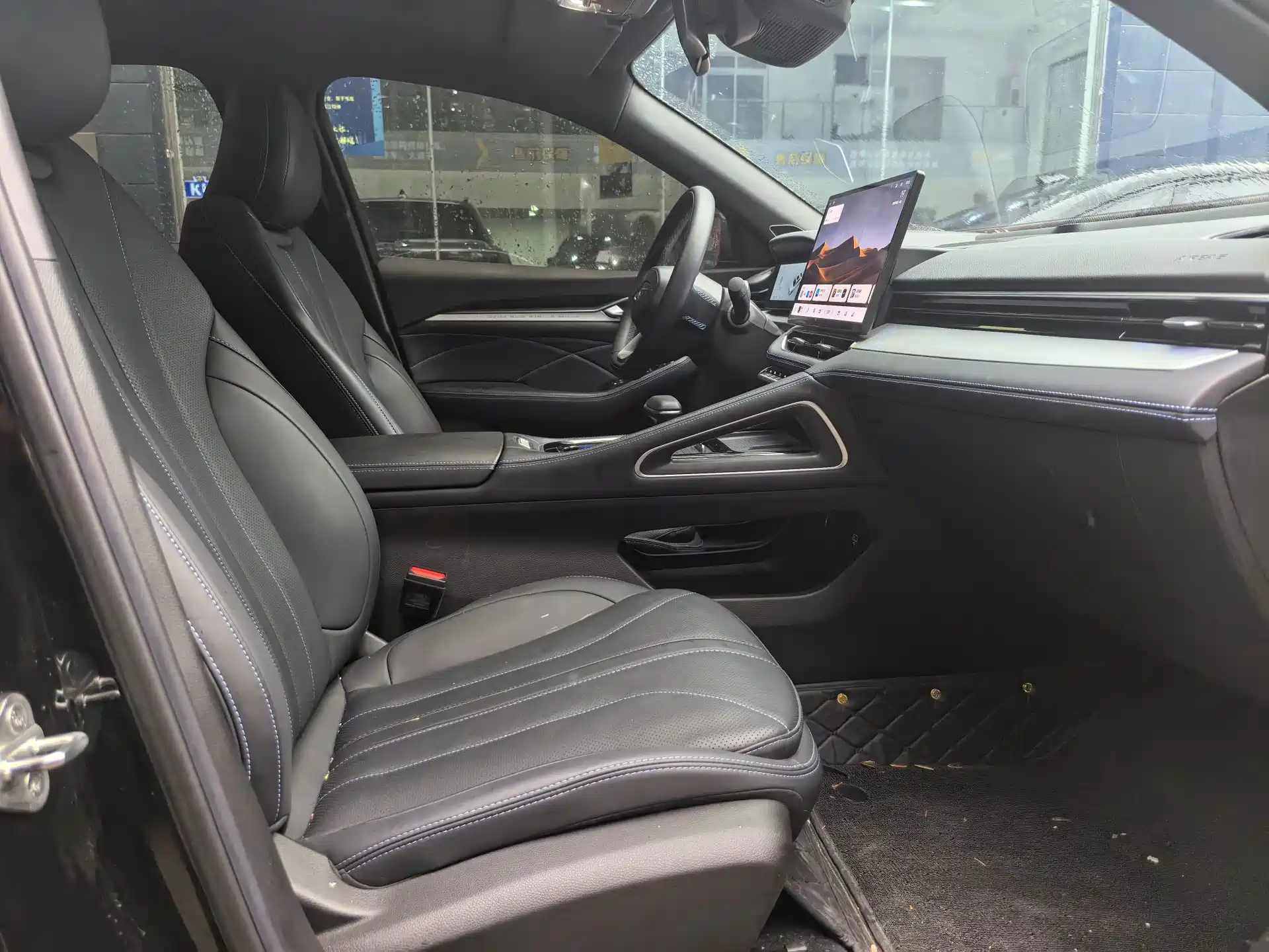 Фото 8 - Geely Preface
