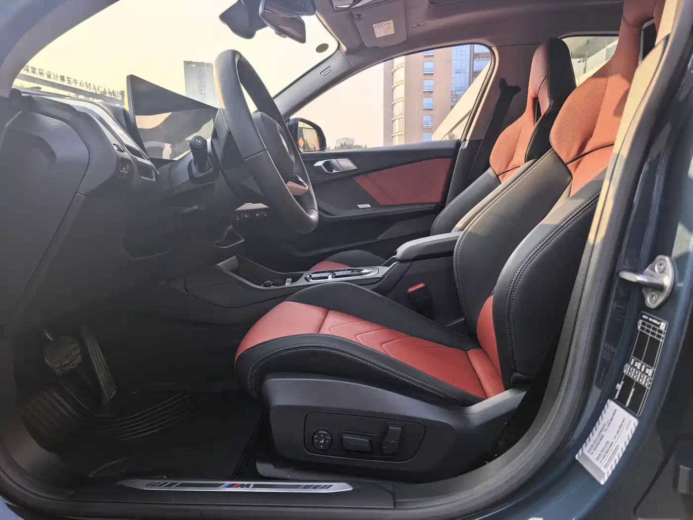 BMW 2 Series 2025 225L M Sport Moonlight Package фото 10