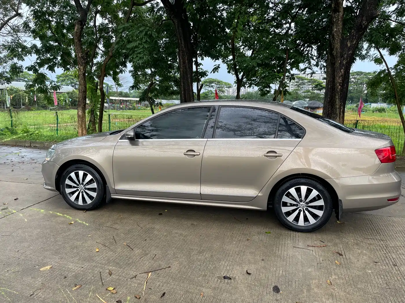 Фото 21 - Volkswagen Sagitar