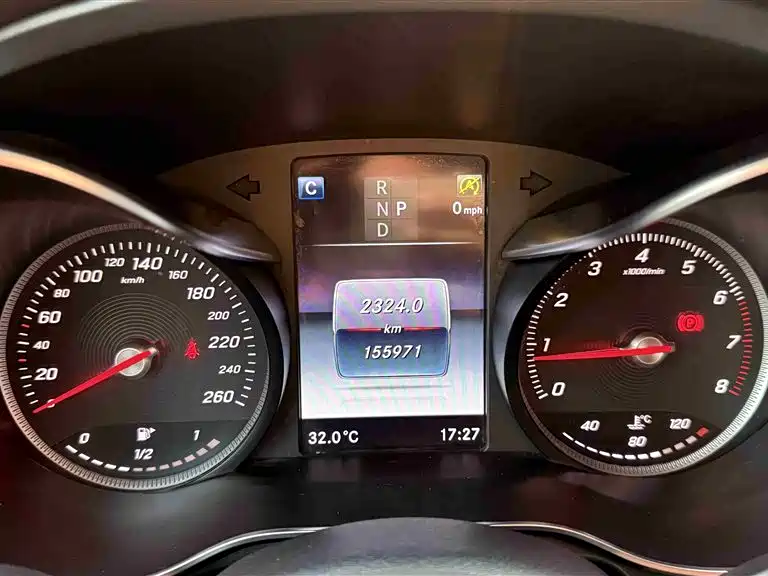 Mercedes-Benz GLC 2017 GLC 260 4MATIC Luxury фото 22