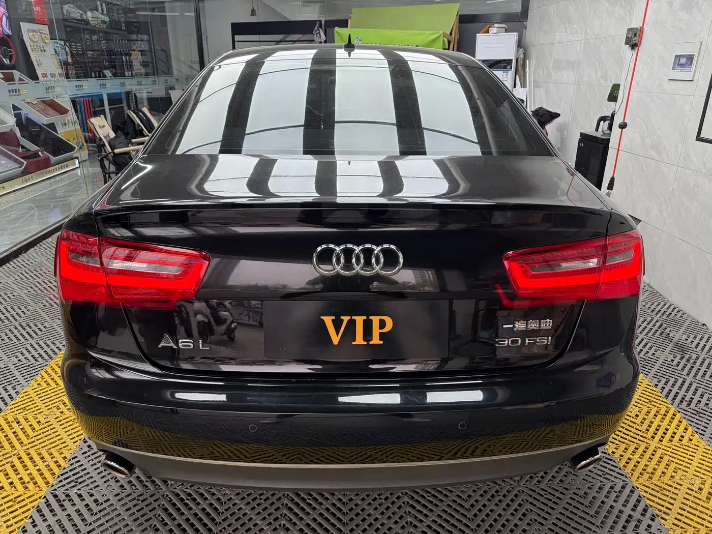 Audi A6L 2014 30 FSI Comfort фото 8