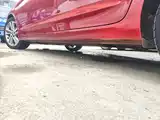 Фото 22 - Hyundai Elantra