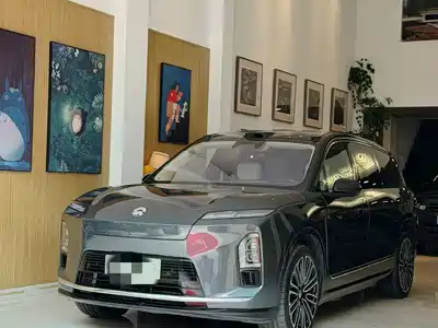NIO ES8
